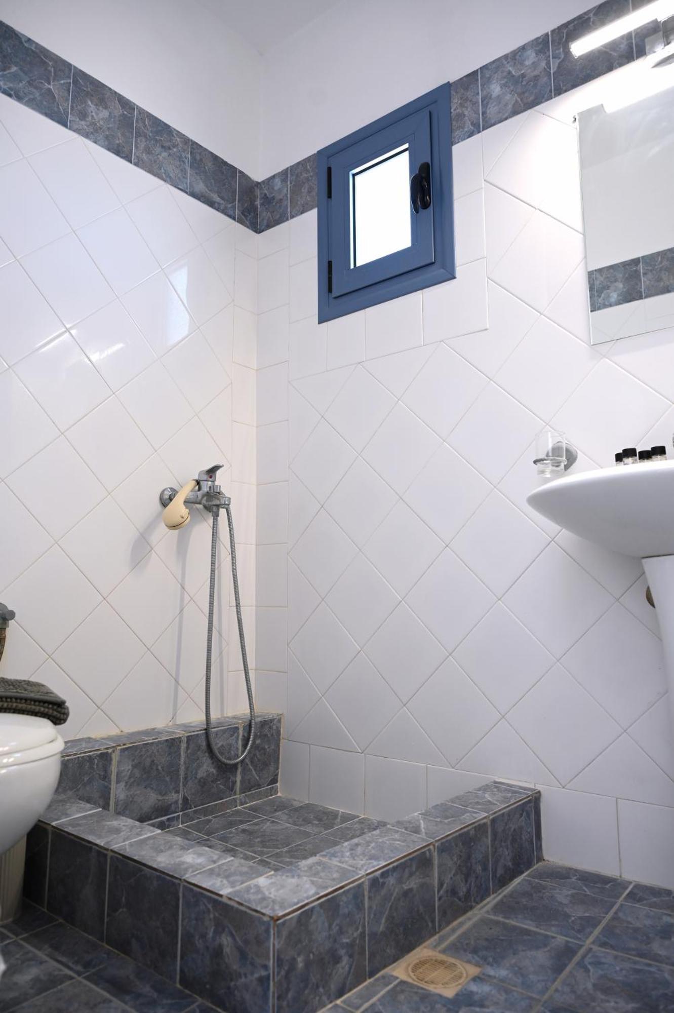 Oneiro Rooms Kythnos Kanala Екстериор снимка