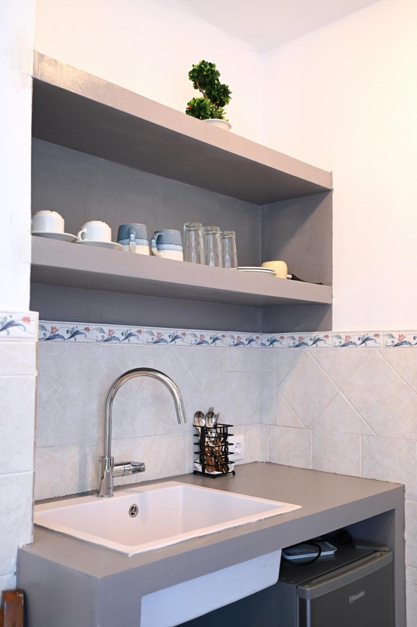 Oneiro Rooms Kythnos Kanala Екстериор снимка