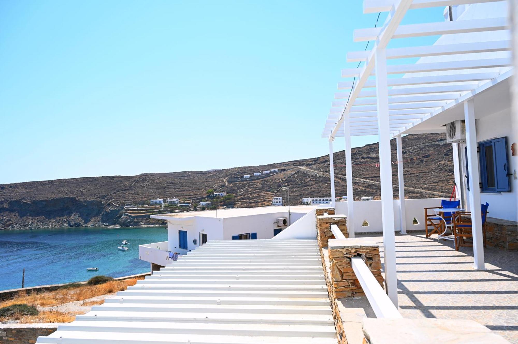 Oneiro Rooms Kythnos Kanala Екстериор снимка